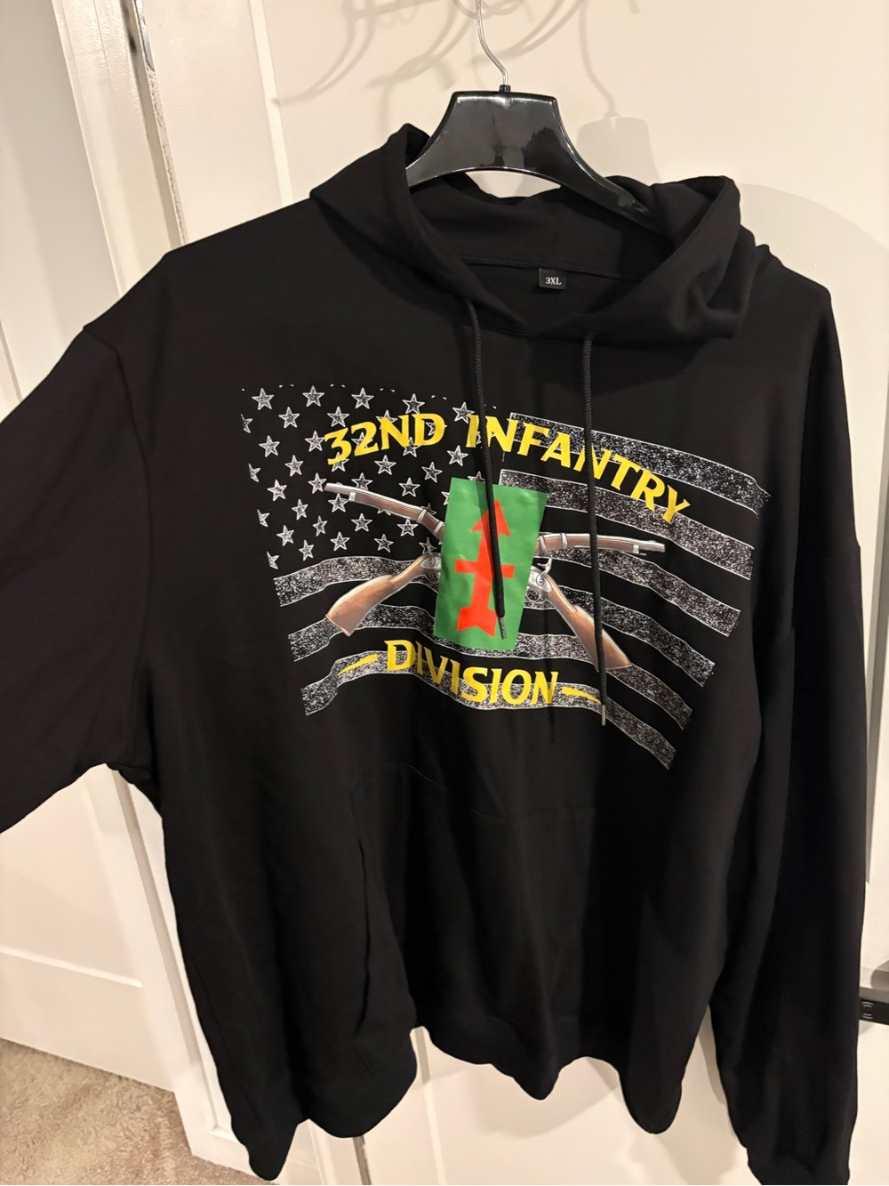 32nd Infantry Division Graphic Crewneck Sweatshirt - Black